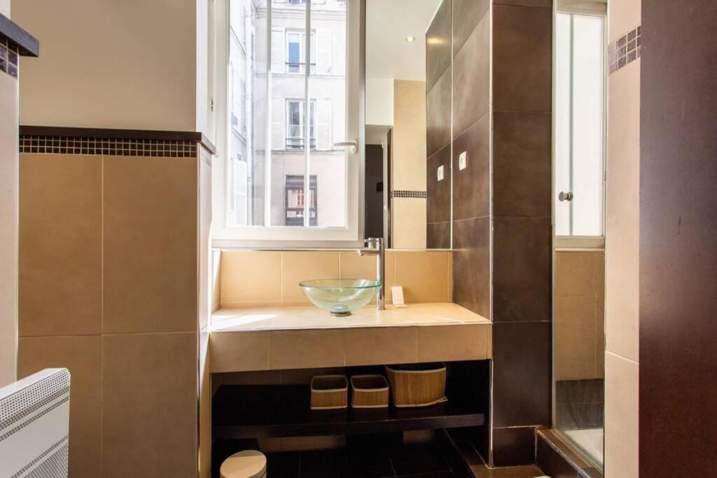 Hsh Magnifique Appartement Clery Sentier Parigi Esterno foto